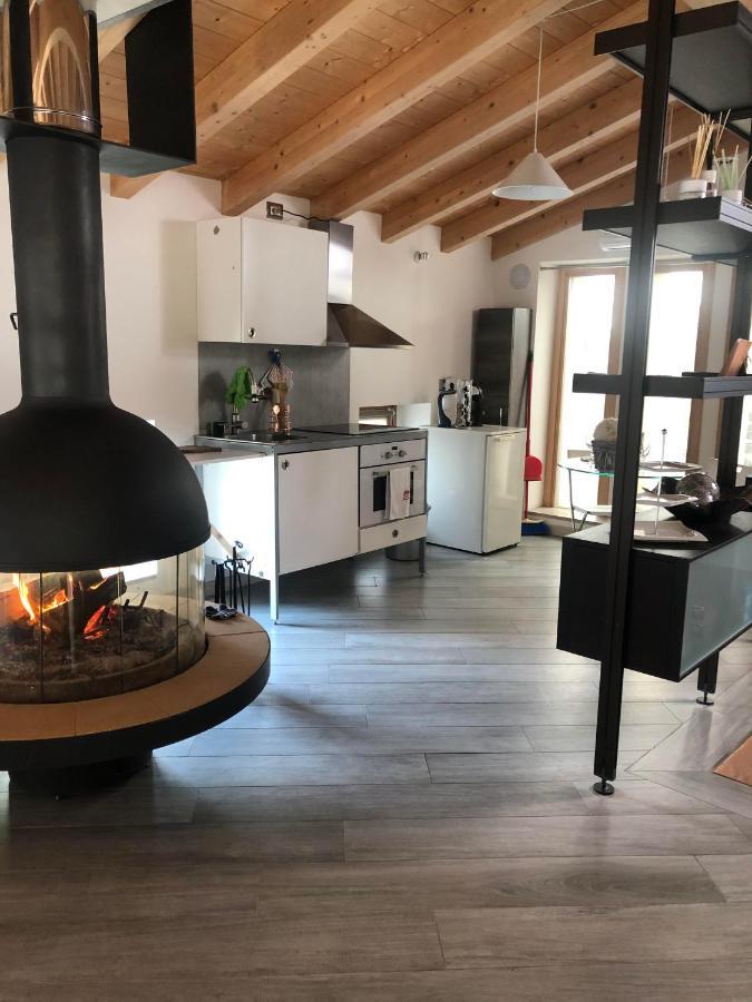 Villa La Casa Sulla Collina Del Castello Breno Esterno foto