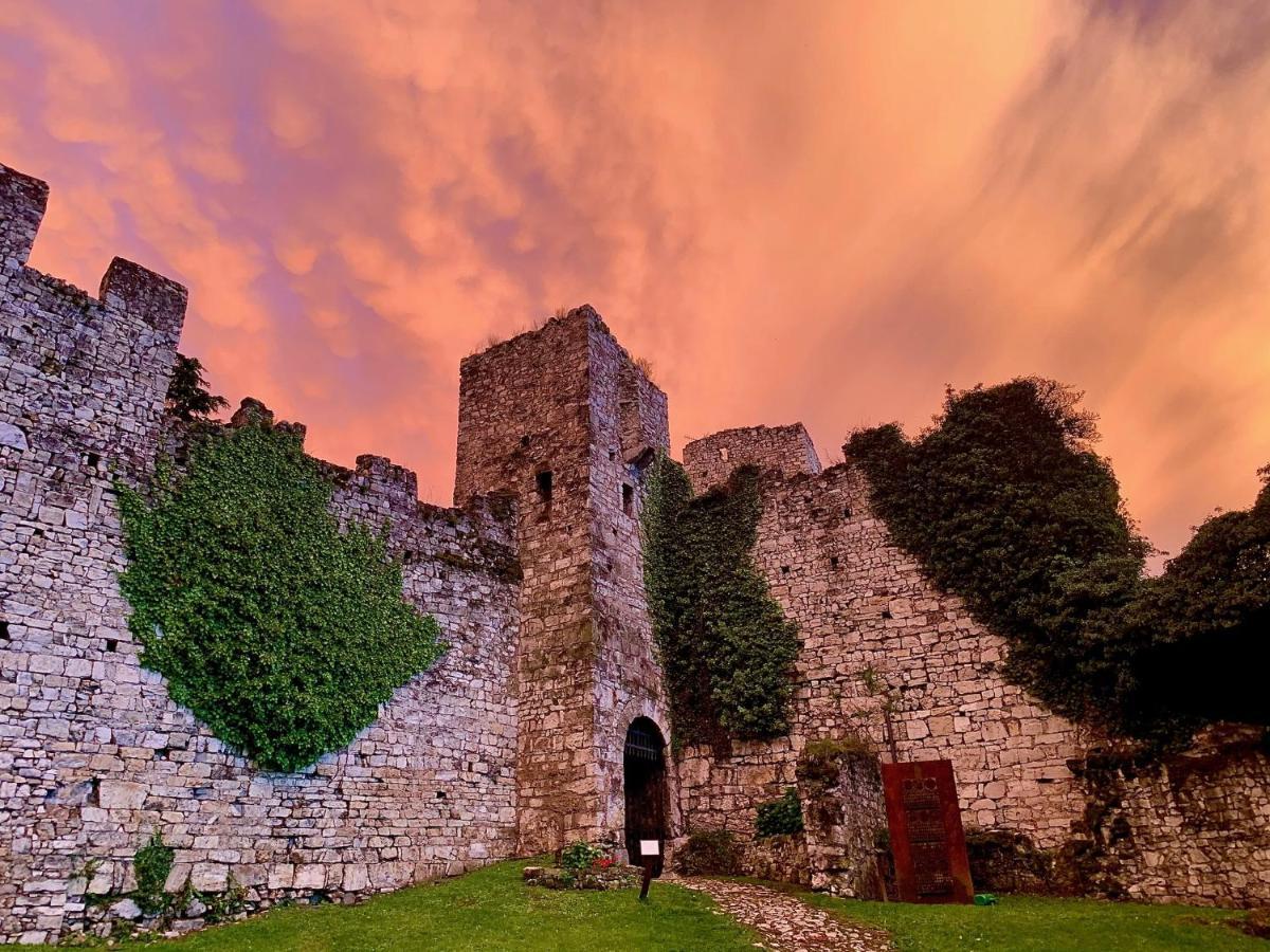 Villa La Casa Sulla Collina Del Castello Breno Esterno foto